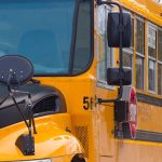 Autobus scolaire pour élèves du primaire et du secondaire
